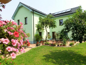  Vila Evička  Соботка